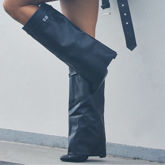 Pretty Little Thing PU - Heeled Shark Boots - Picture 1 of 2